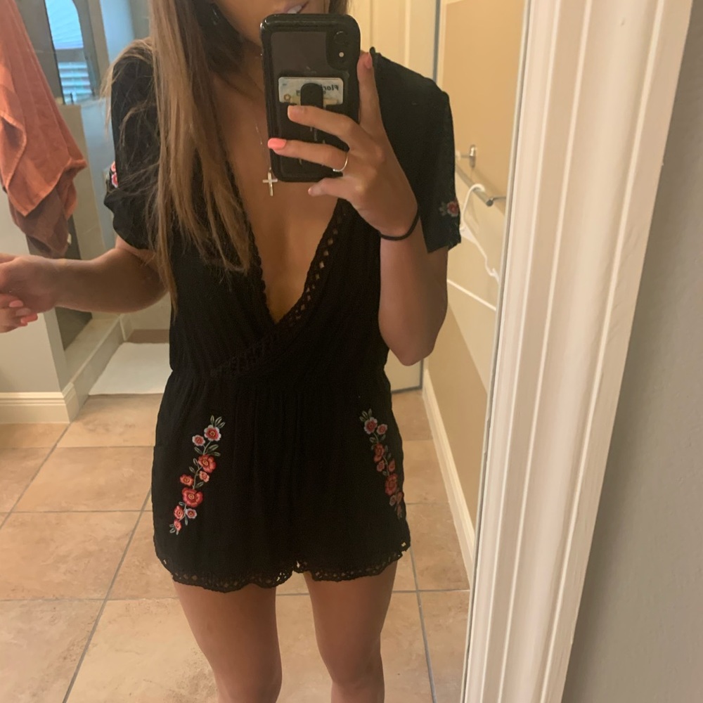 Romper - Picture 5 of 6